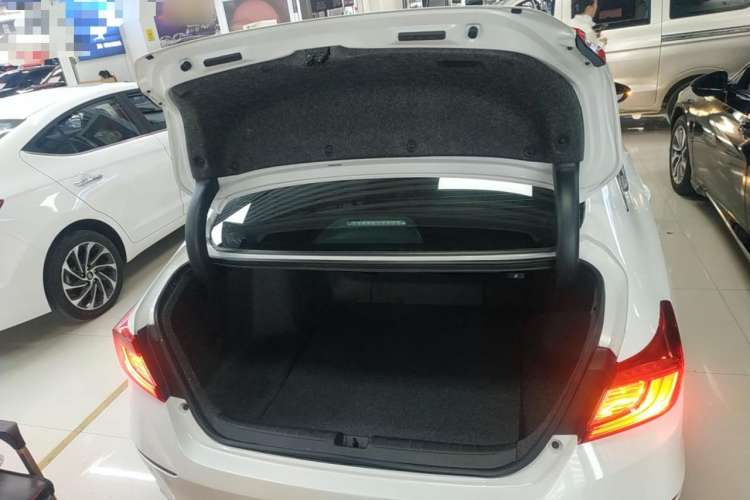 Used Honda Accord 2018 260TURBO Elite Edition China VI
