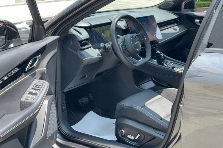 Used Lynk & Co 03 2023 2.0TD DCT H-Power Halo
