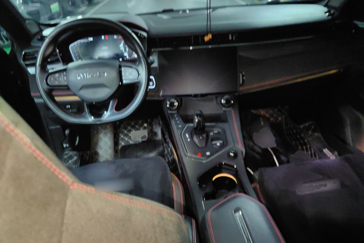 Used Lynk & Co 05 2020 2.0TD Four-Wheel Drive HypeHalo
