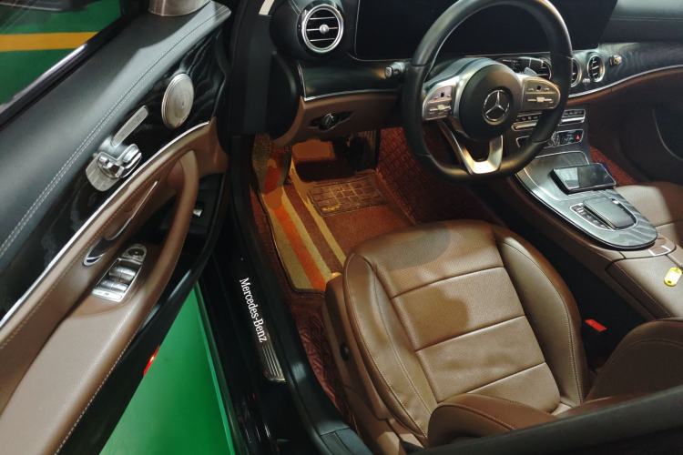 Used Mercedes-Benz E-Class 2019 E 300 L Sporty and Stylish Model
