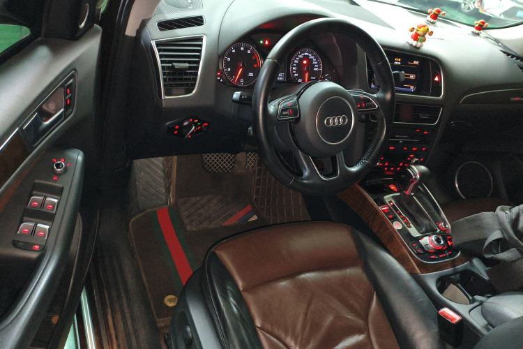 Used Audi Q5 2016 40 TFSI Comfort Model
