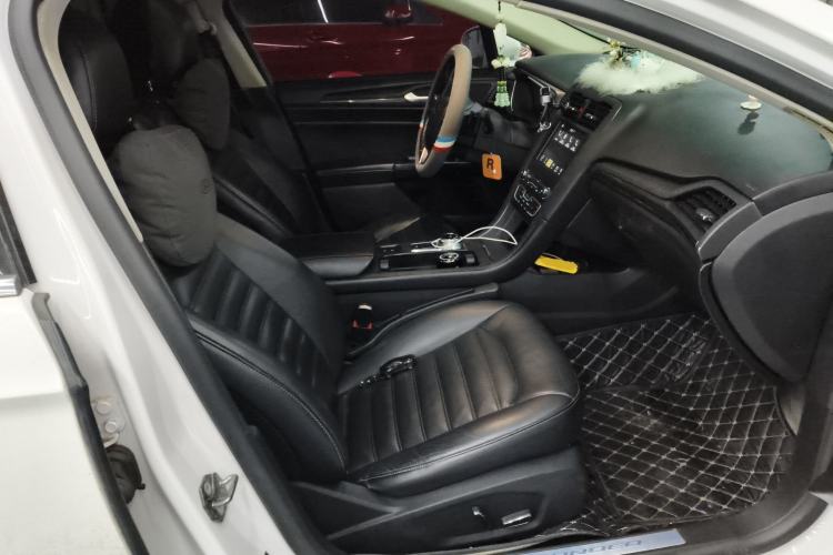 Used Ford Mondeo 2017 EcoBoost 180 Luxury Model
