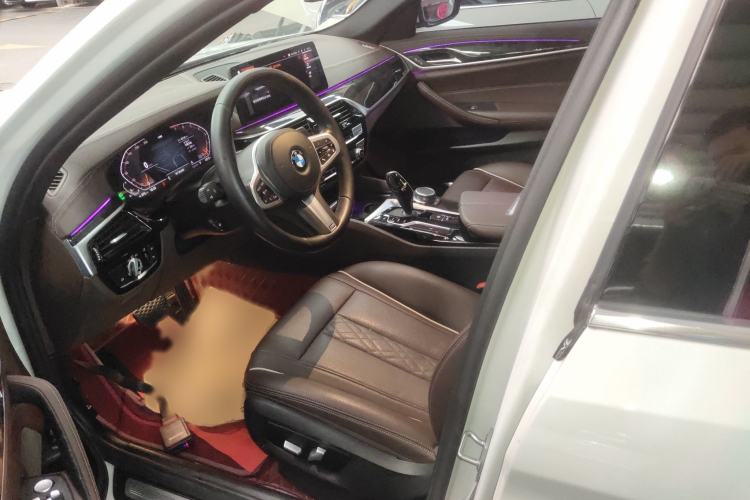 Used BMW 5 Series 2022 Restyled 525Li M Sport Package
