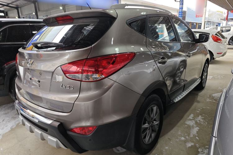 Used Hyundai ix35 2015 2.0L Manual Two-Wheel Drive Comfort Version China IV Standard
