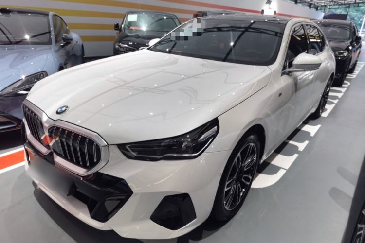 Used BMW 5 Series 2025 530Li Leading Model M Sport Package