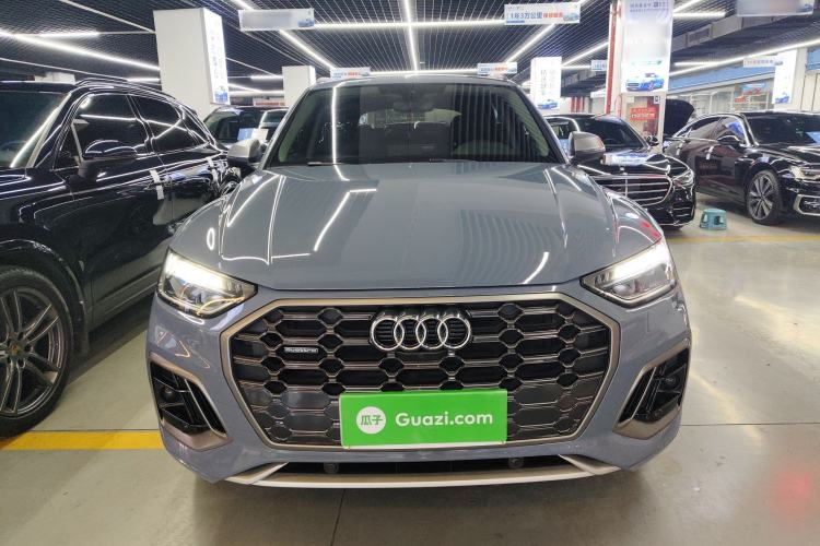 Used Audi Q5L 2022 40T RS Package Performance Model
