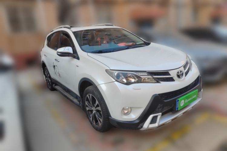 Used Toyota RAV4 2015 2.5L Automatic 4x4 Elite Edition
