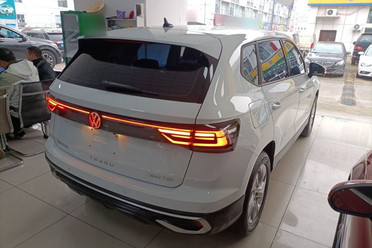 Used Volkswagen Tharu 2024 300TSI Two-Wheel-Drive Crescent Edition