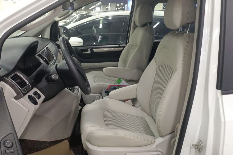 Used SAIC MAXUS G10 2018 PLUS 2.0T Automatic Smart Edition
