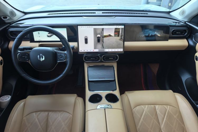 Used Leapmotor C11 2024 All-Electric 580 Luxury Edition
