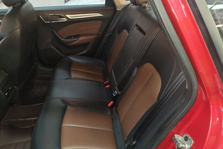 Used Roewe i6 2017 20T Automatic Internet Smart Edition