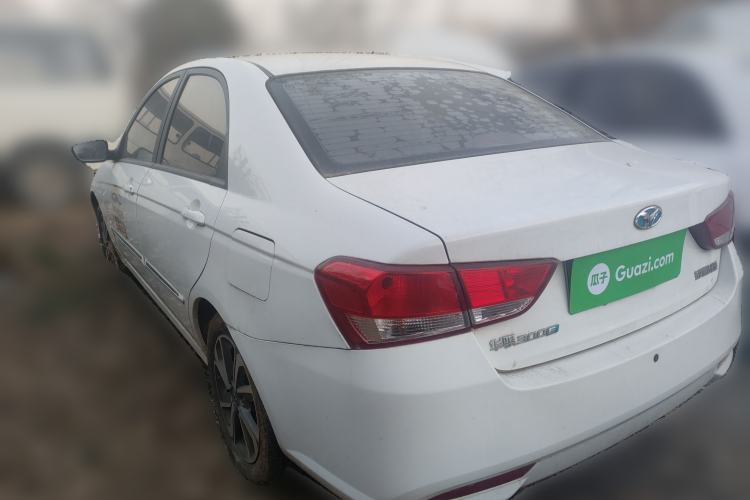 Used  300E 2017 Standard Model