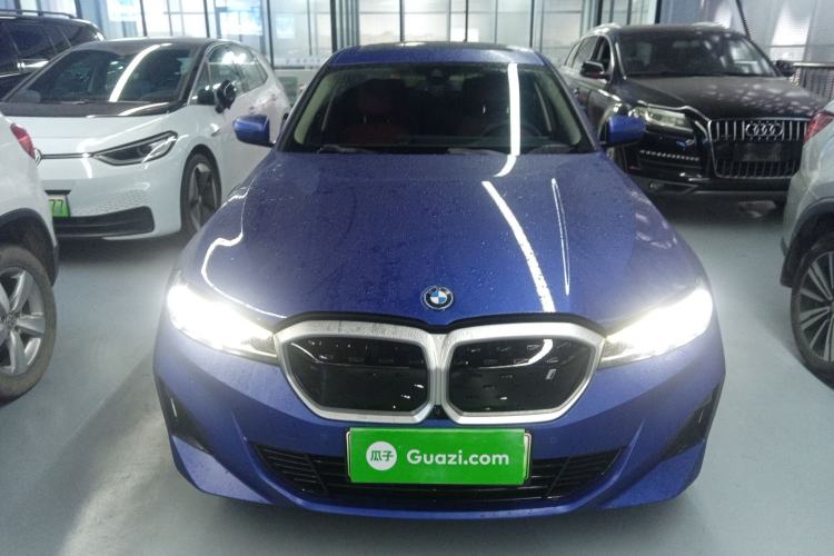 Used BMW i3 2022 eDrive 35 L
