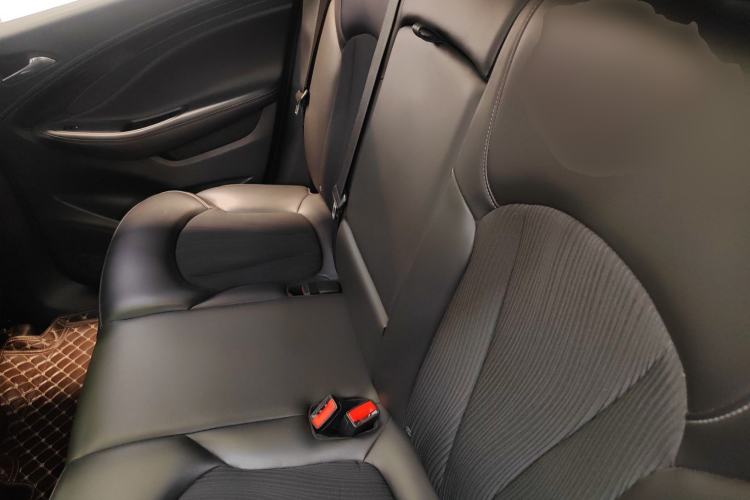 Used Buick Envision 2019 20T Two-Wheel Drive Leading Version China V Standard