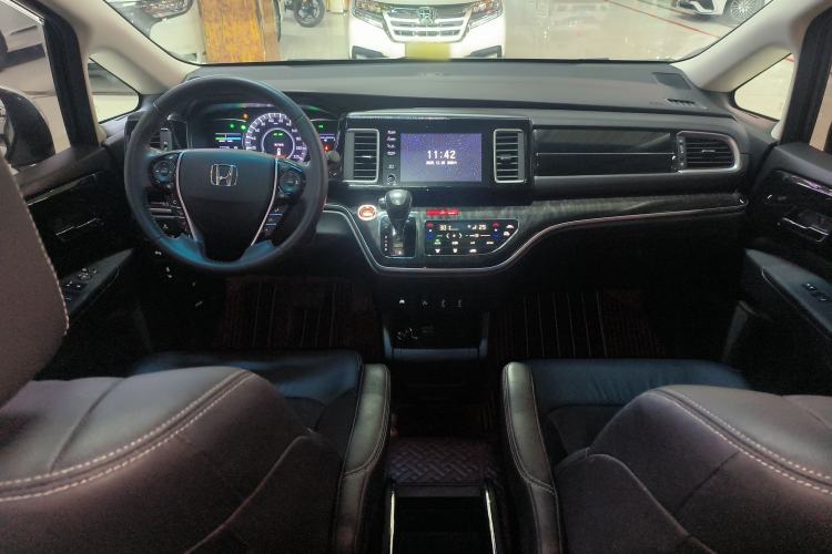 Used Honda Elysion 2019 2.0L Hybrid Luxury Edition

