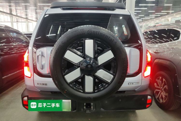 Used  G318 2024 Four-Wheel-Drive Air Suspension Model