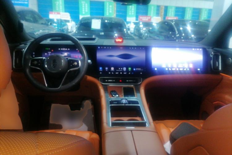 Used Hima AITO M9 2024 Range-Extended Ultra Version 42 kWh 6-Seater Model
