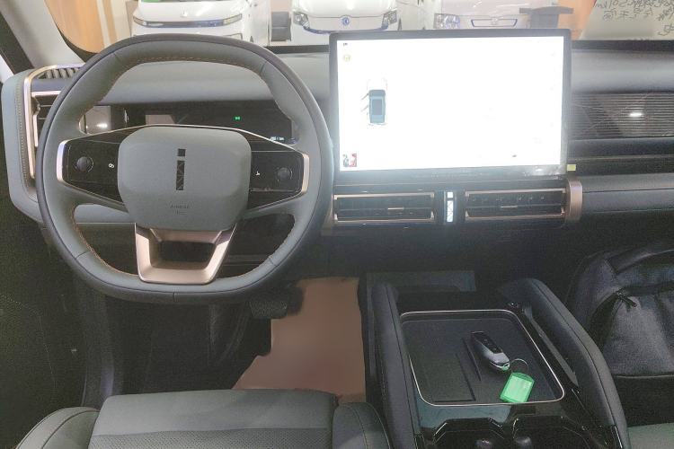 Used  03 2024 501km Two-Wheel Drive Long-Range Version
