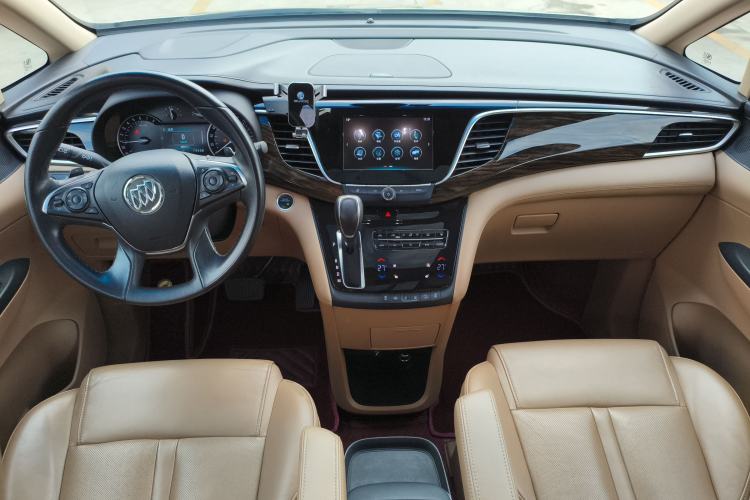 Used Buick GL8 2017 ES 28T Luxury Model China V Standard
