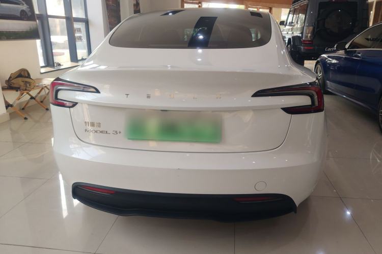 Used Tesla Model 3 2023 Long-Range All-Wheel-Drive Version
