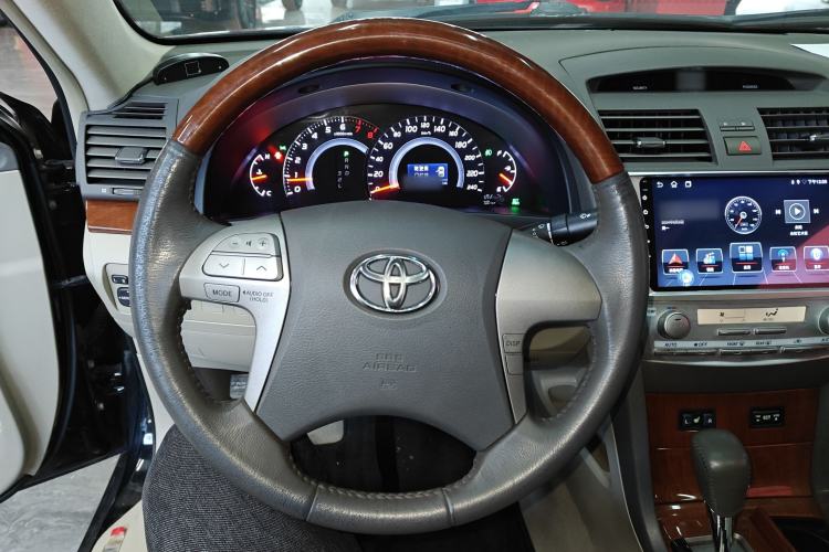 Used Toyota Camry 2013 200G Classic Luxury Edition
