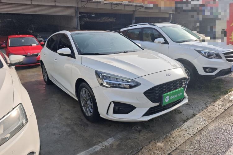 Used Ford Focus 2021 Hatchback EcoBoost 180 Automatic Titanium Edition
