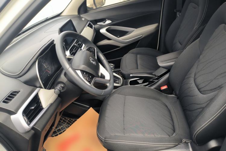 Used Baojun 510 2019 1.5L Manual Enjoyment Model 77kW China VI Emission Standard
