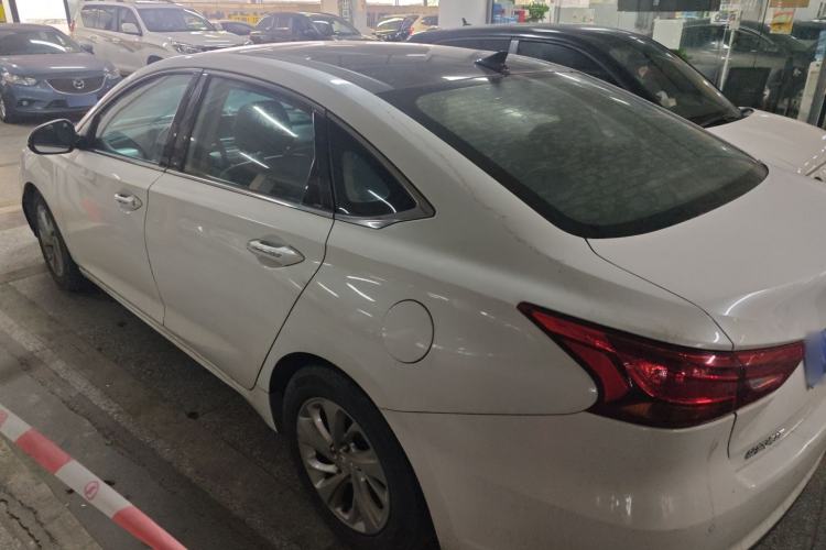 Used Changan Raeton CC 2018 1.5T Automatic Elegant Starry Edition China V Standard