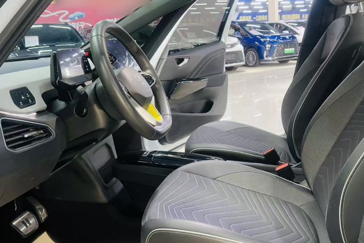 Used Volkswagen ID.3 2023 Pure Smart Edition