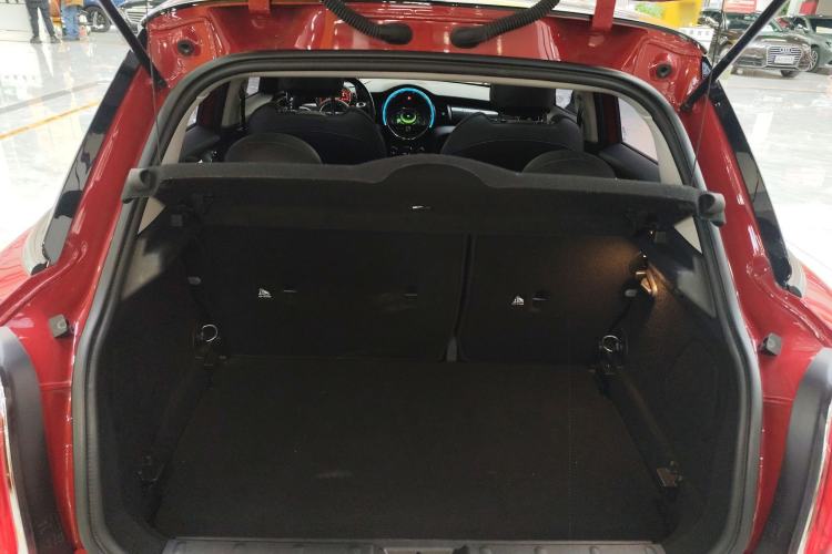 Used  MINI 2016 2.0T COOPER S Pioneer Edition Five-Door Model
