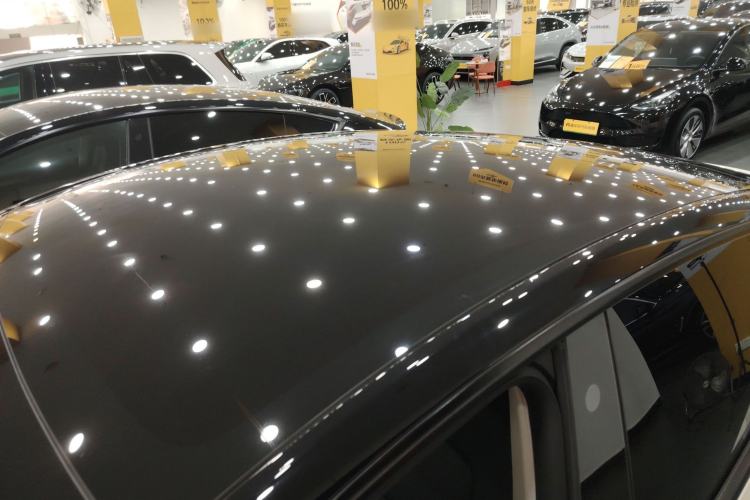 Used Tesla Model Y 2021 Long-Range All-Wheel-Drive Version
