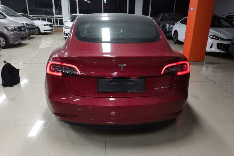 Used Tesla Model 3 2019 Long-Range All-Wheel-Drive Version
