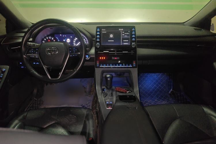 Used Toyota Avalon 2019 2.0L Luxury Edition China VI Standard
