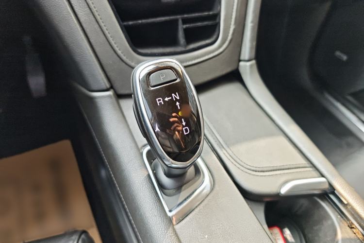 Used Cadillac XT5 2018 25T Luxury Model