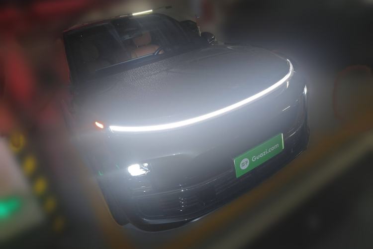 Used Li Auto L9 2024 Ultra Model
