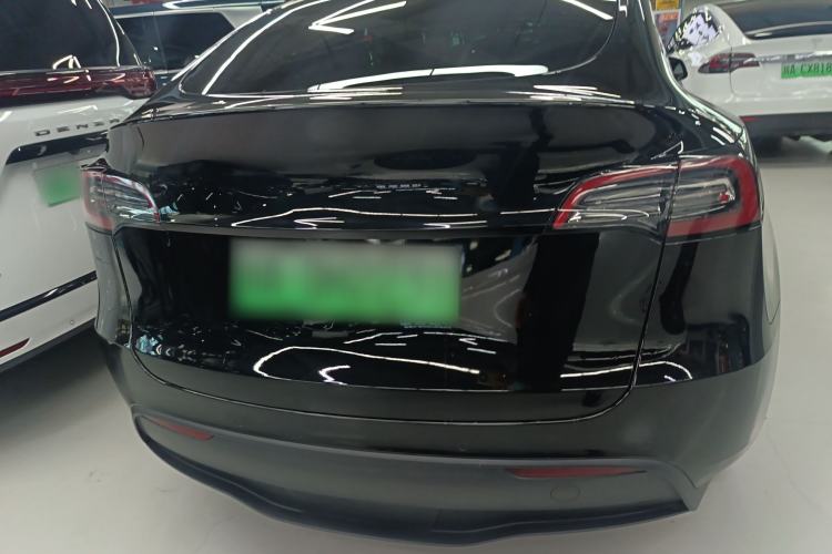 Used Tesla Model Y 2021 Long-Range All-Wheel-Drive Version 3D7
