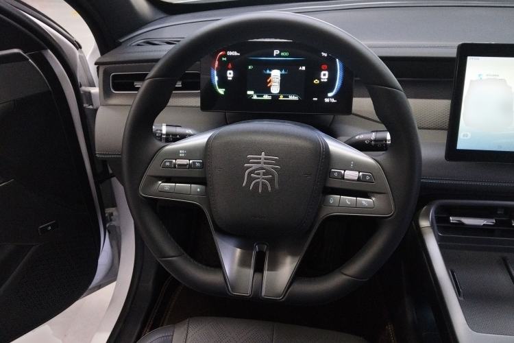 Used BYD Qin PLUS 2025 DM-i Smart Drive 55KM Leading Model