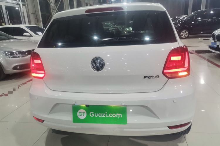 Used Volkswagen Polo 2016 1.4L Manual Fashion Model
