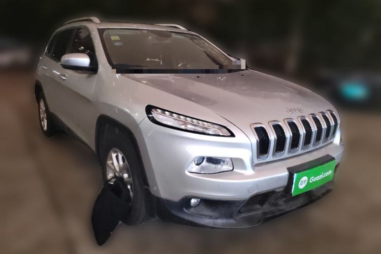 Used  Cherokee 2016 2.0L Superior Edition
