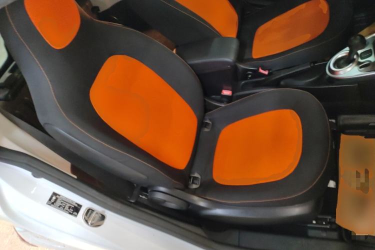 Used  fortwo 2015 1.0L 52 kW Hardtop Passion Edition
