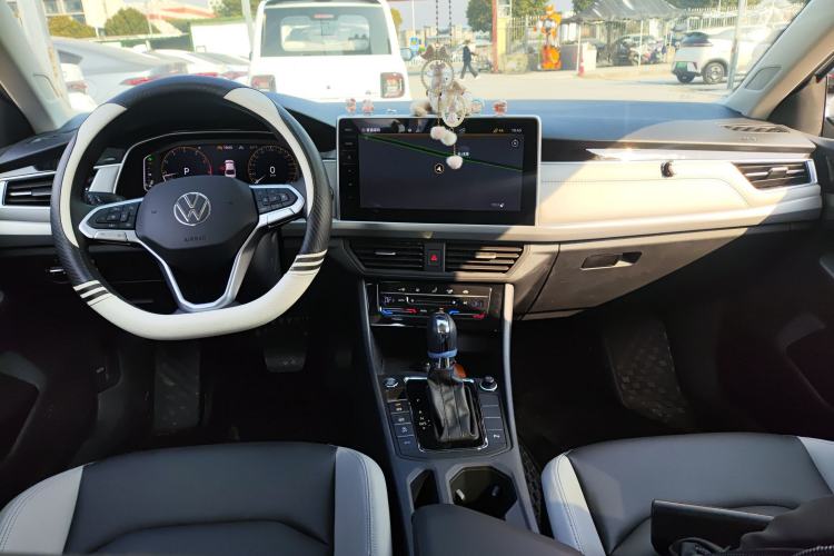 Used Volkswagen Bora 2023 300TSI DSG Prestige Edition
