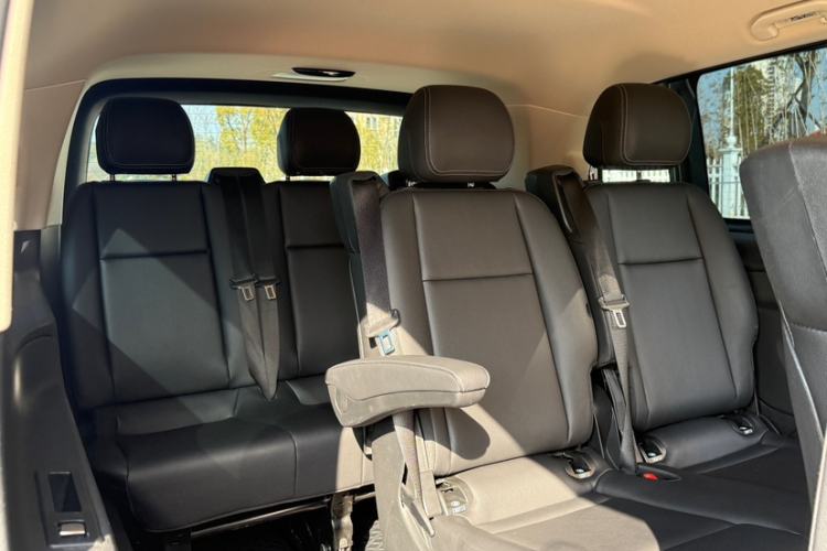 Used Mercedes-Benz Vito 2021 2.0T Business Version 9 Seats