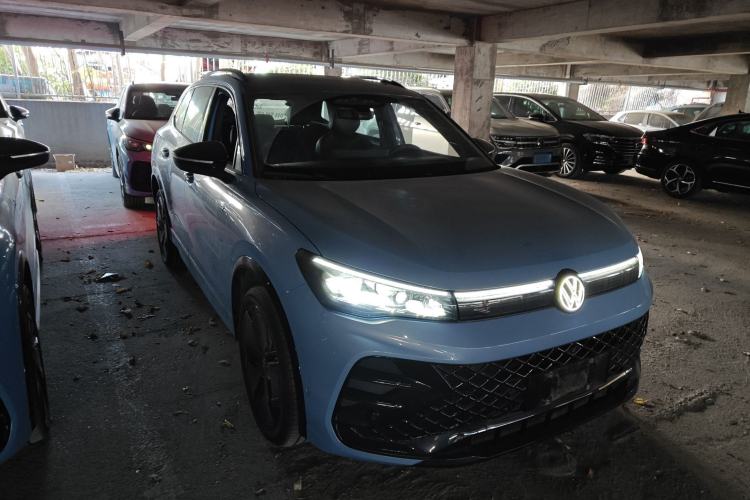 Used Volkswagen Tiguan L 2024 PRO 380TSI Four-Wheel Drive R-Line Prestige Edition
