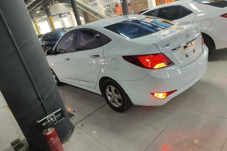 Used Hyundai Verna 2016 1.4L Automatic Leading-Edge GLX