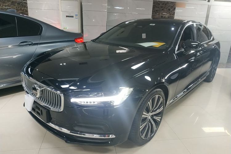 Used Volvo S90 2023 B5 Zhiyuan Luxury Edition
