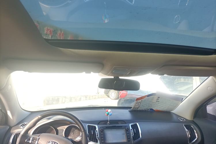 Used Kia Sportage R 2015 2.0L Automatic Two-Wheel Drive DLX Model