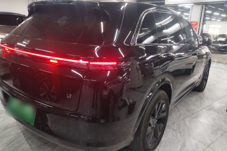 Used Li Auto L7 2023 Air model
