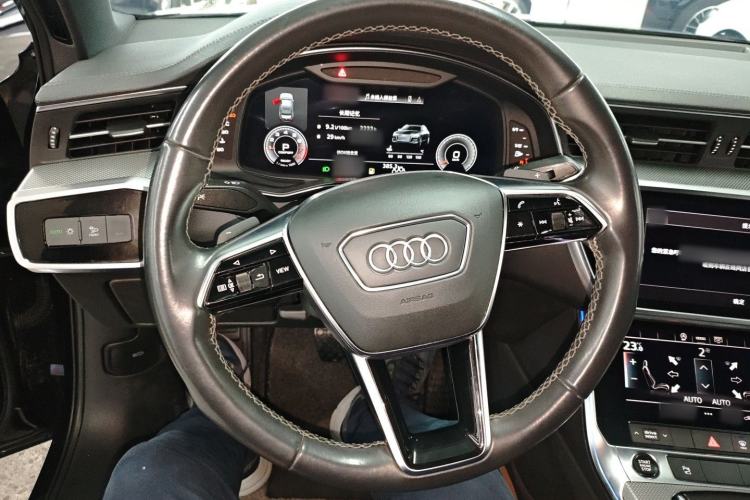 Used Audi A6L 2022 40 TFSI Luxury Dynamic Model
