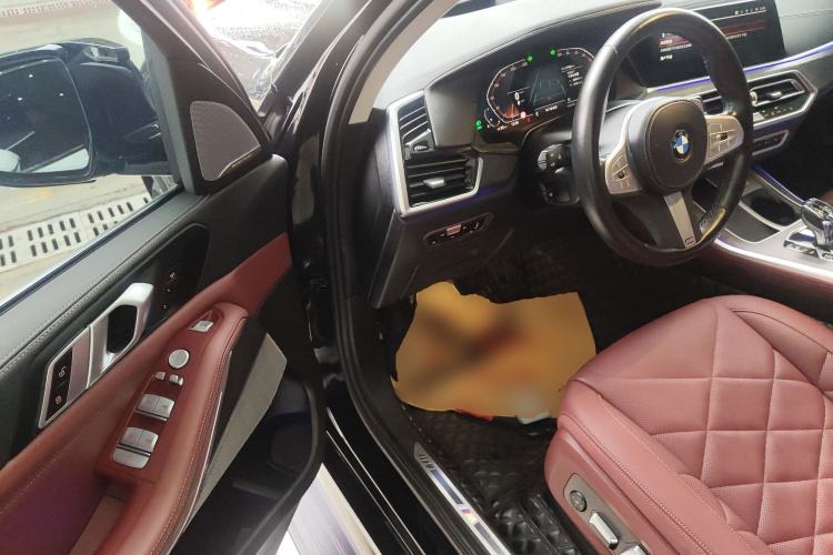 Used BMW X5 2022 Restyled xDrive 30Li Luxury Version M Sport Package