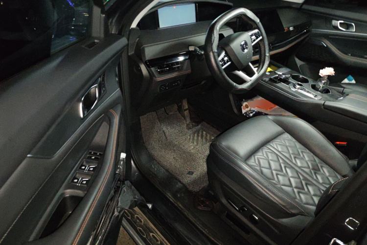 Used Changan UNI-K 2021 2.0T Prestige Edition